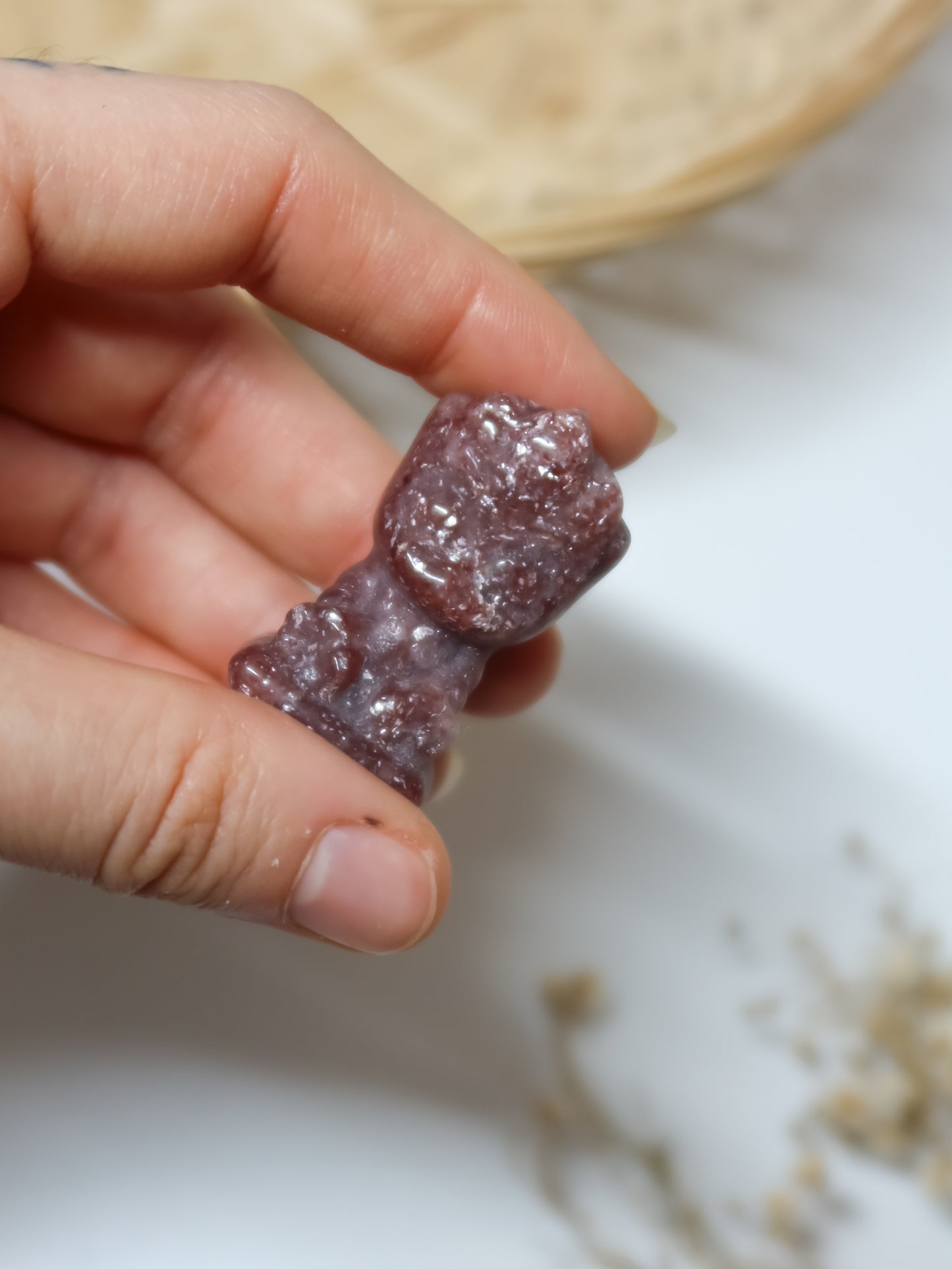 Baby Groot in Quarzo Ematoide, Quarzo Golden Healer, Quarzo Fragola, Avventurina Verde, Unakite, Lepidolite, Ametista, Ametista Chevron (Marvel)