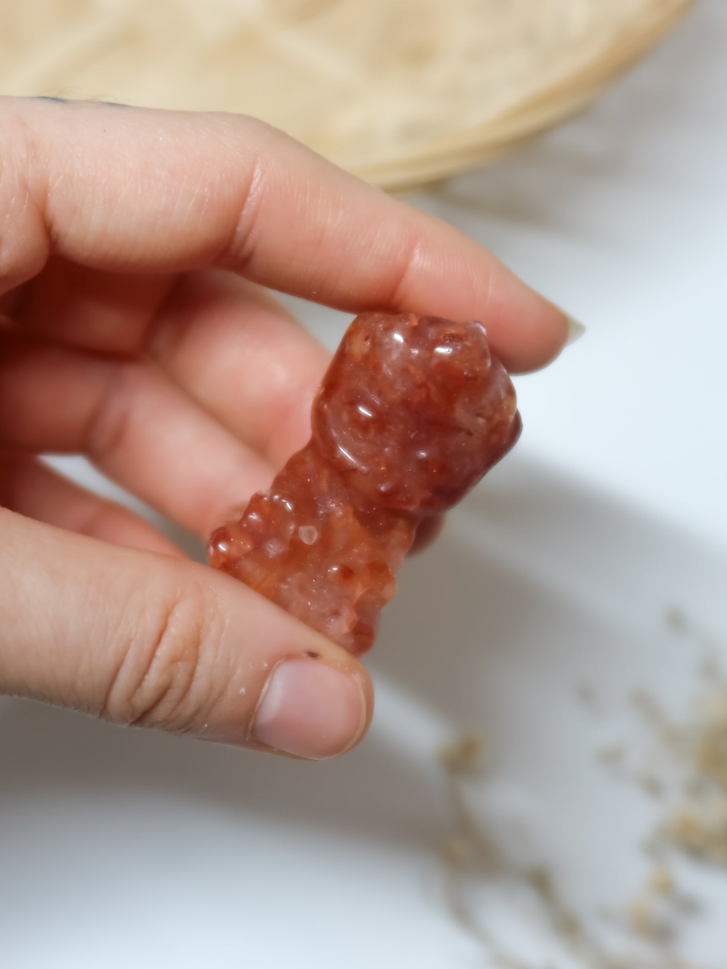 Baby Groot in Quarzo Ematoide, Quarzo Golden Healer, Quarzo Fragola, Avventurina Verde, Unakite, Lepidolite, Ametista, Ametista Chevron (Marvel)