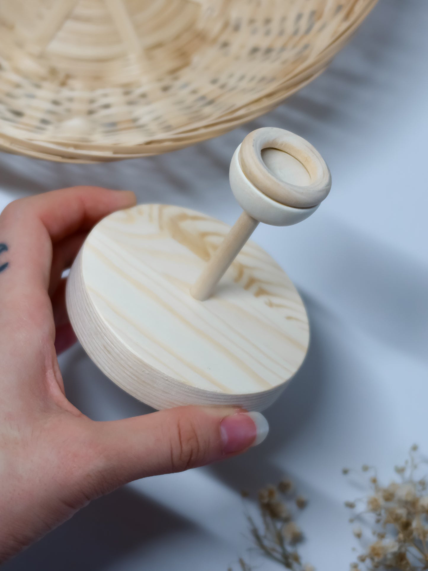 Supporto per Sfere in Legno