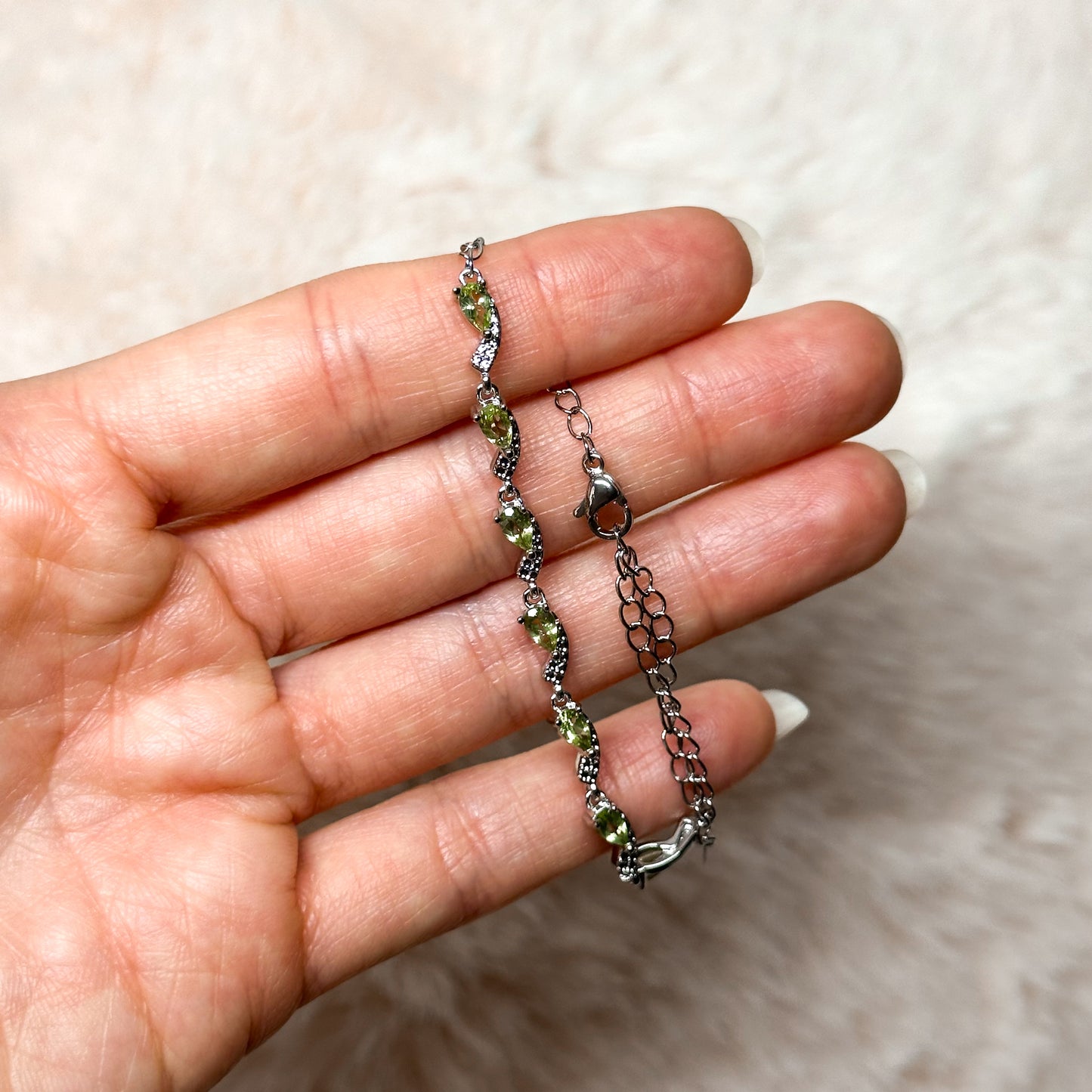BRACCIALE VINE IN PERIDOTO