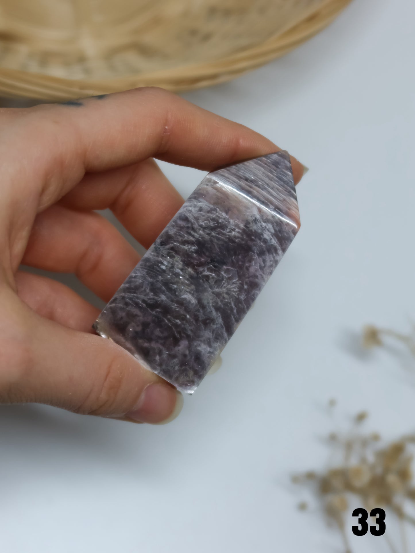 Obelisco in Lepidolite Mica