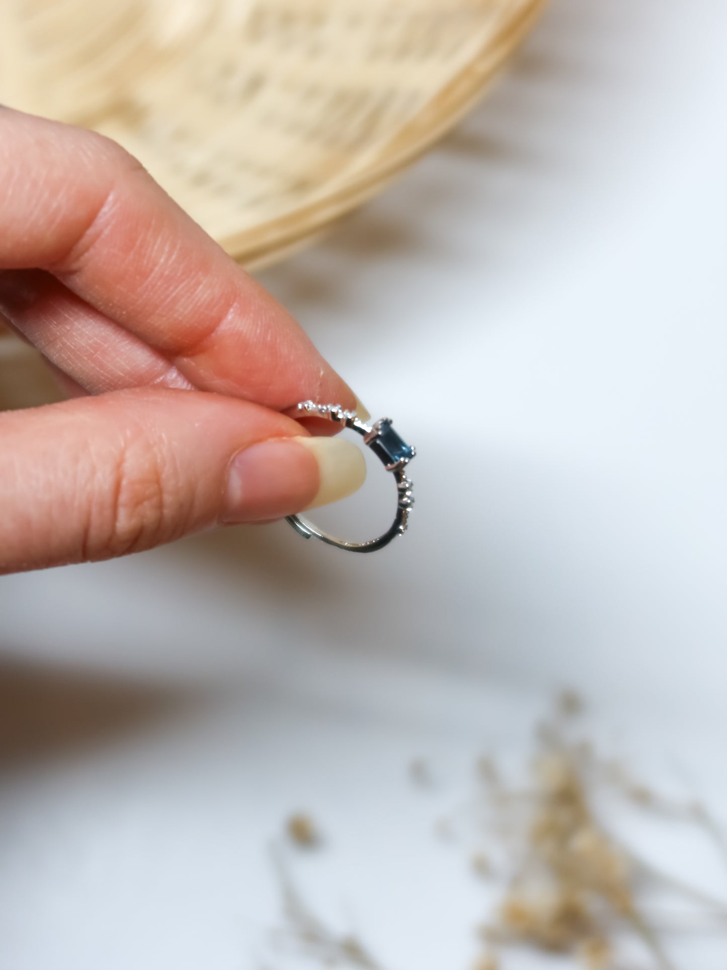 Anello in Topazio Blu