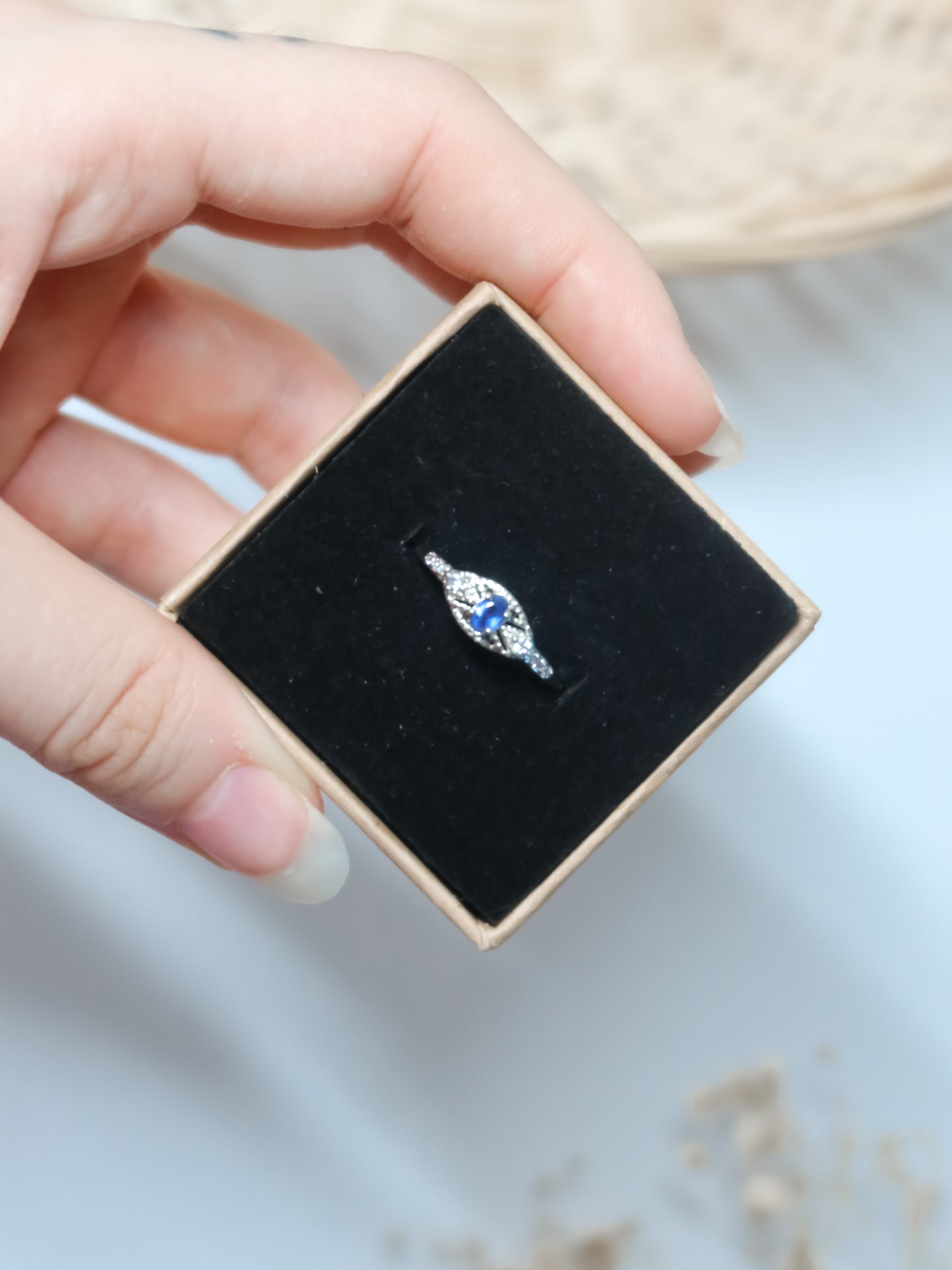 Anello in Zaffiro Blu