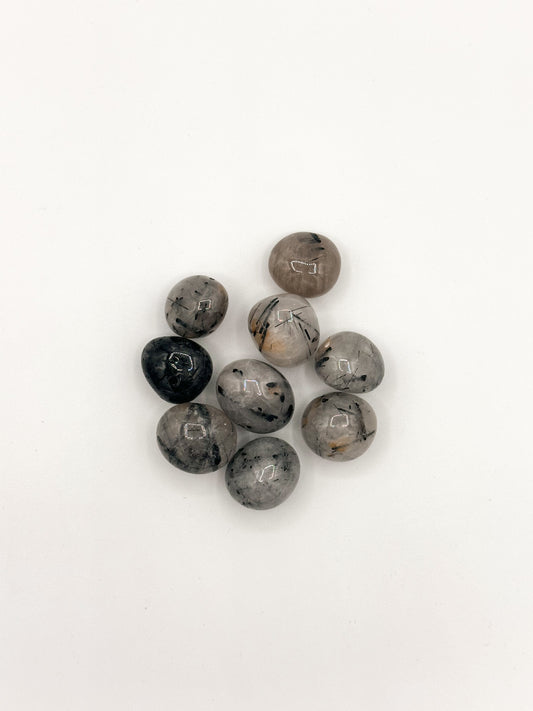 Quarzo Tormalinato Burattato