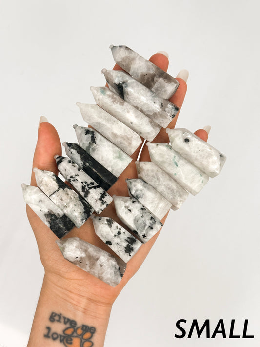 TORRE IN LABRADORITE BIANCA