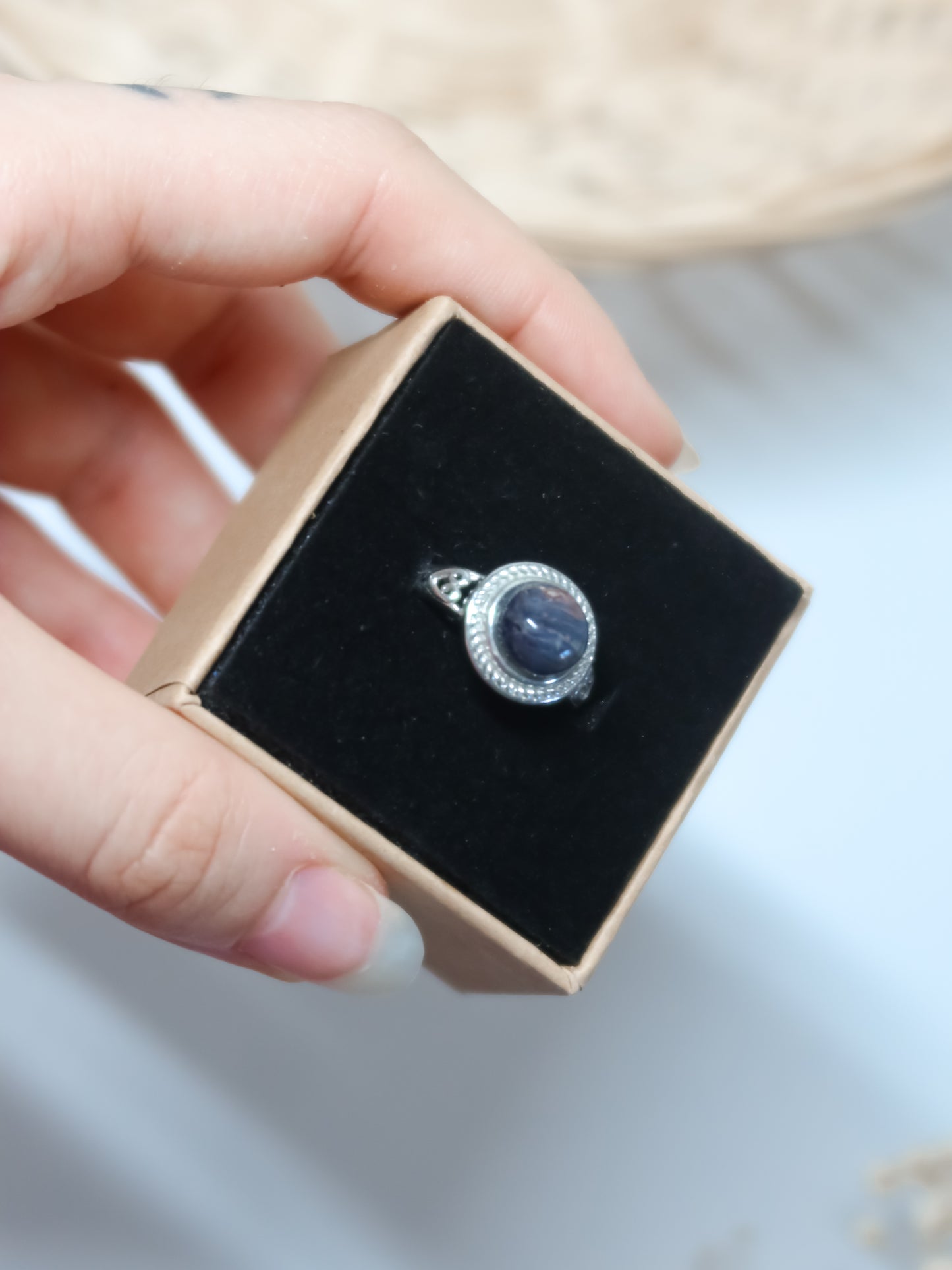 Anello in Pietersite