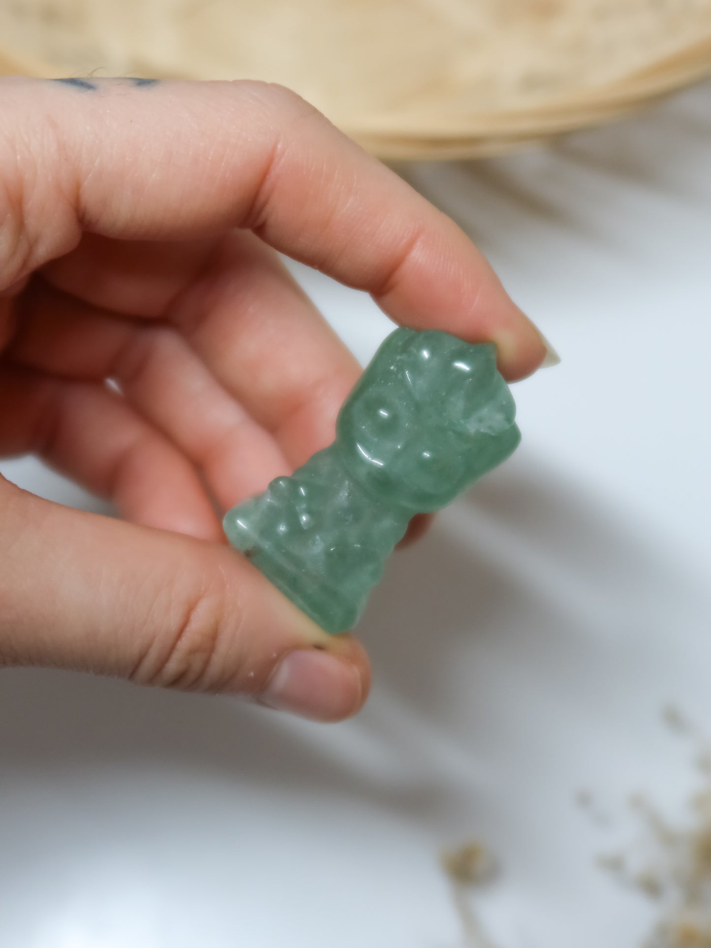 Baby Groot in Quarzo Ematoide, Quarzo Golden Healer, Quarzo Fragola, Avventurina Verde, Unakite, Lepidolite, Ametista, Ametista Chevron (Marvel)
