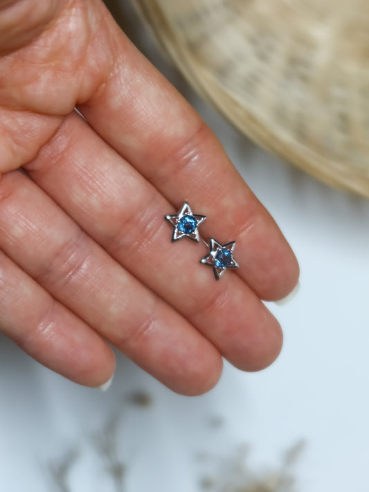 Orecchini in Topazio Blu a Stella (Argento 925)