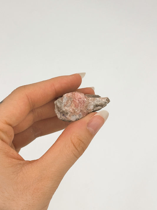 SPECIMEN IN RODOCROSITE