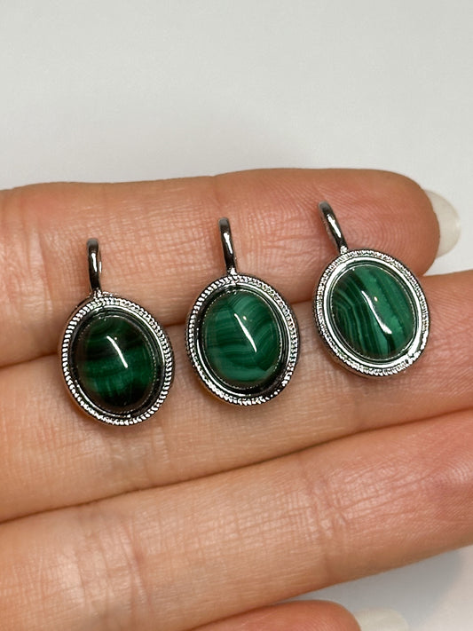 CIONDOLO IN MALACHITE