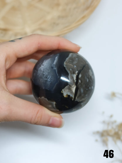 Sfera in Agata Vulcano