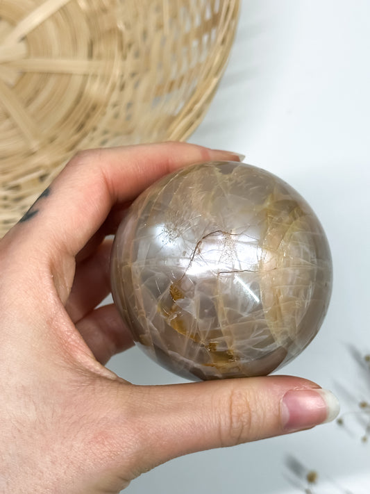 Sfera in Pietra di Luna