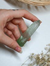 Carica l&#39;immagine nel visualizzatore di Gallery, Torre in Fluorite
