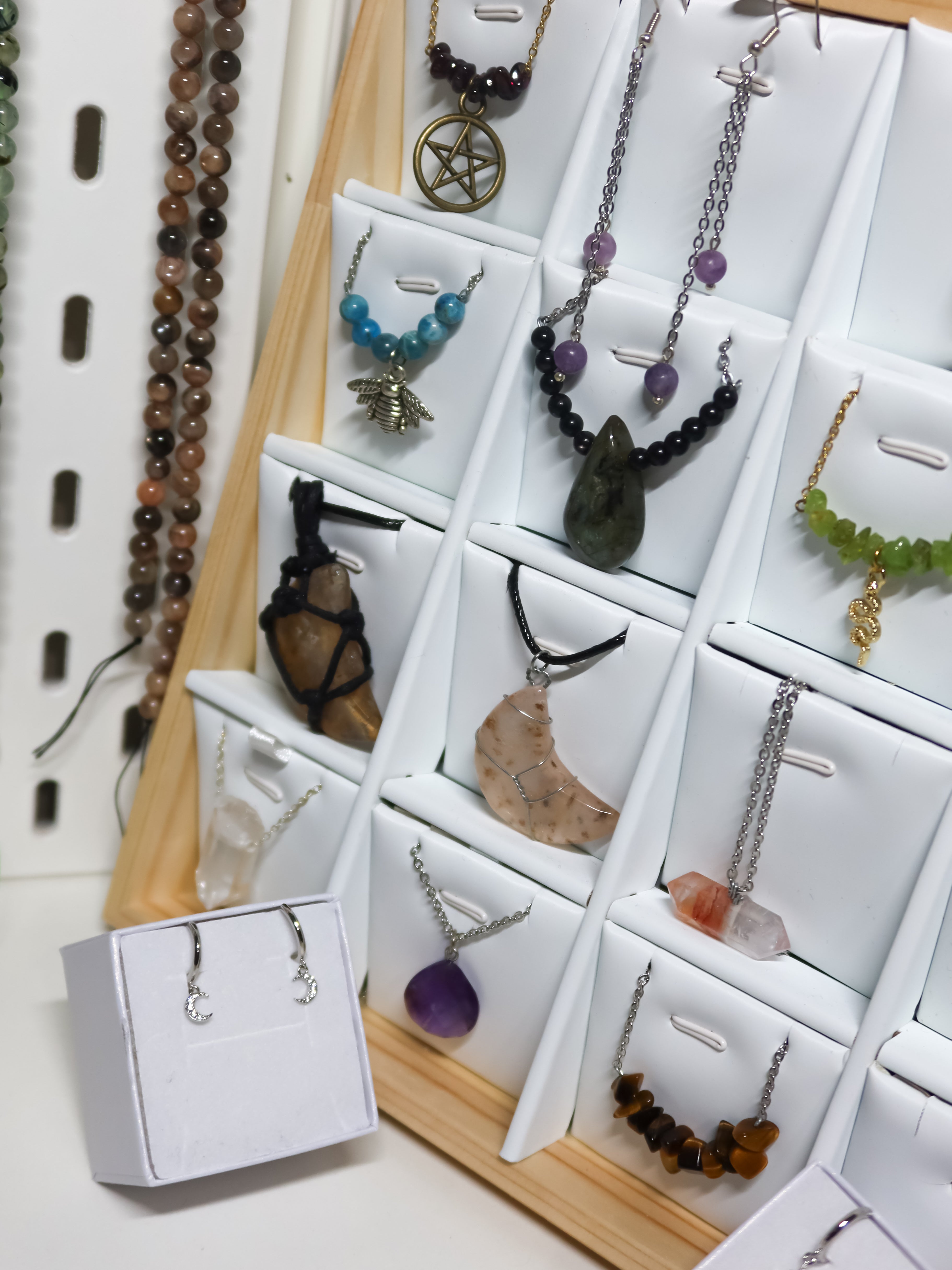 Gioielli, Collane, Bracciali, Anelli, Orecchini E Molto Altro - Foto 5