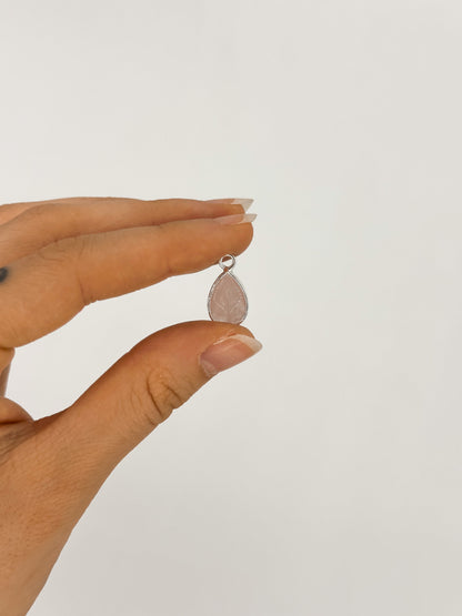 Ciondolo in Quarzo Rosa a Goccia