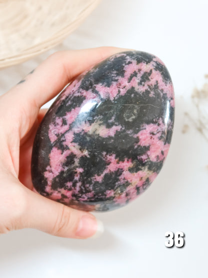 Freeform in Rodonite