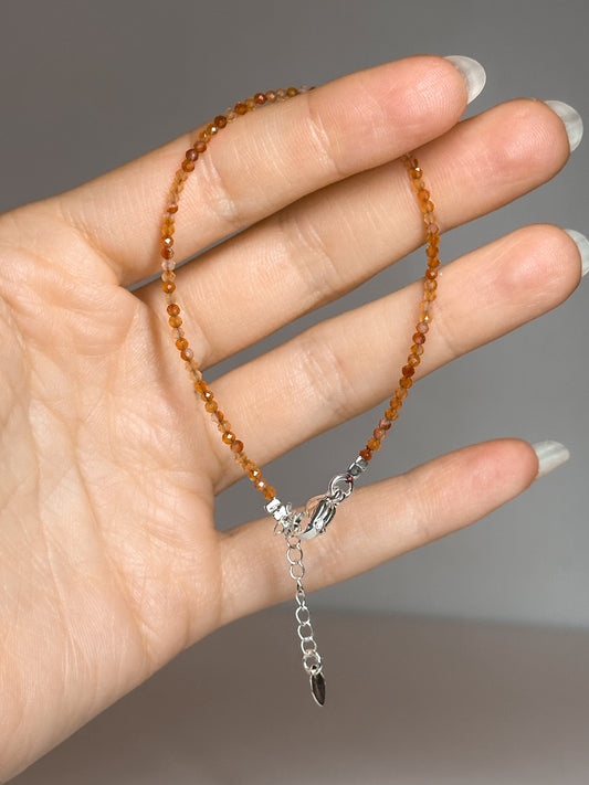 BRACCIALE IN CORNIOLA SFACCETTATO
