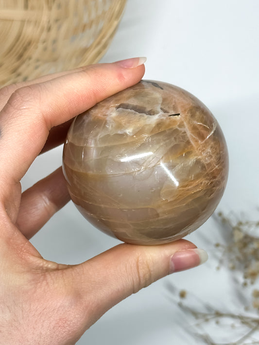 Sfera in Pietra di Luna