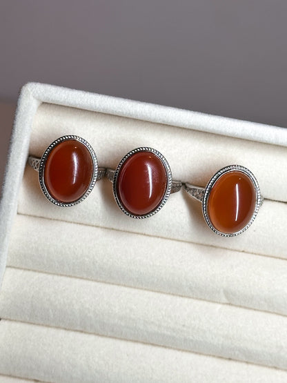ANELLO IN CORNIOLA