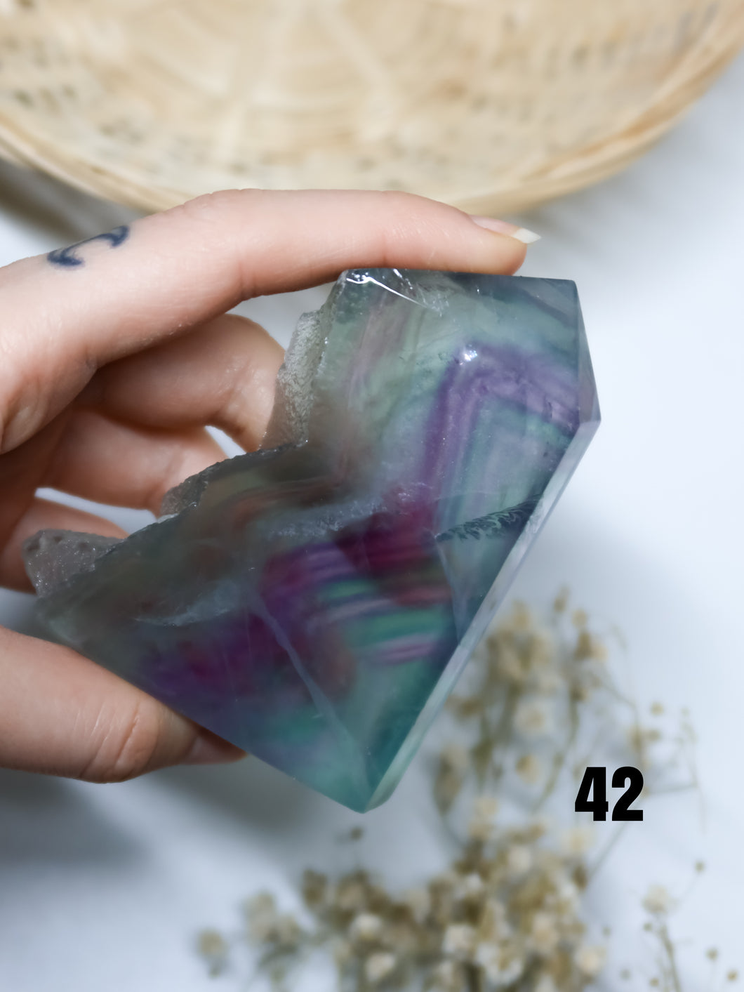 Torre in Fluorite Arcobaleno Semi-Grezza