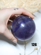 Carica l&#39;immagine nel visualizzatore di Gallery, Sfera in Fluorite
