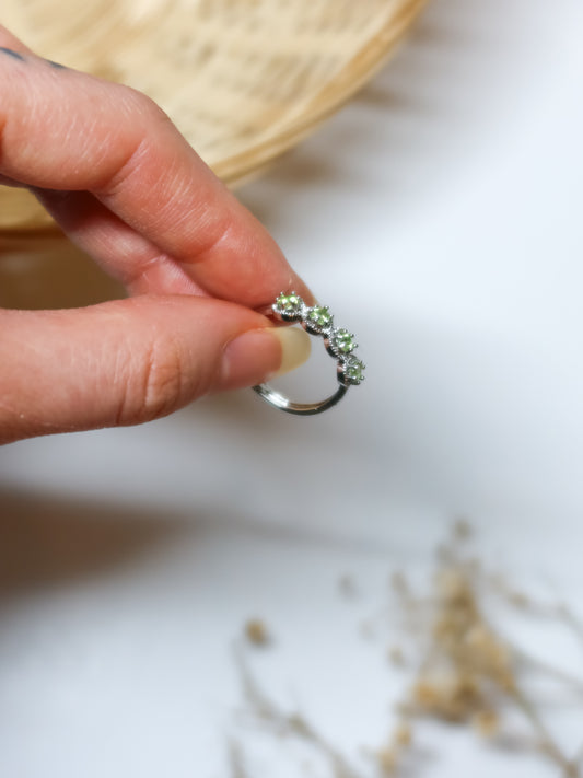 Anello in Peridoto (Olivina)