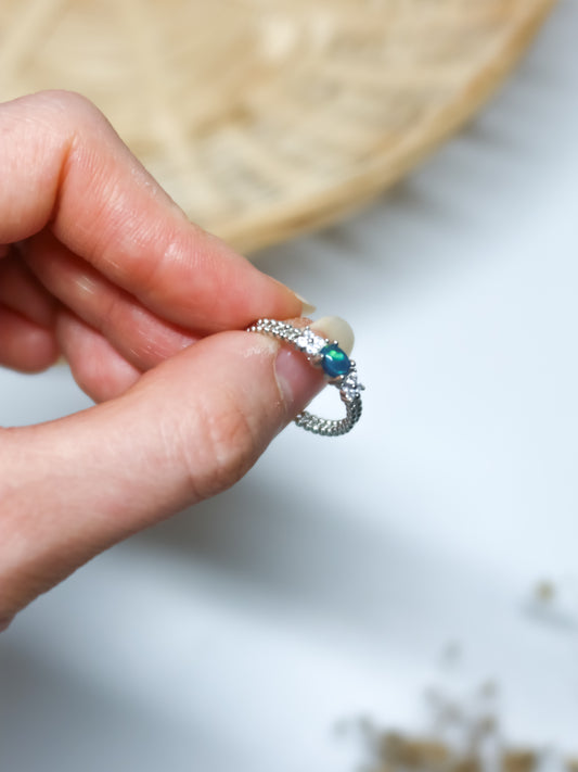 Anello in Opale Etiope Nero
