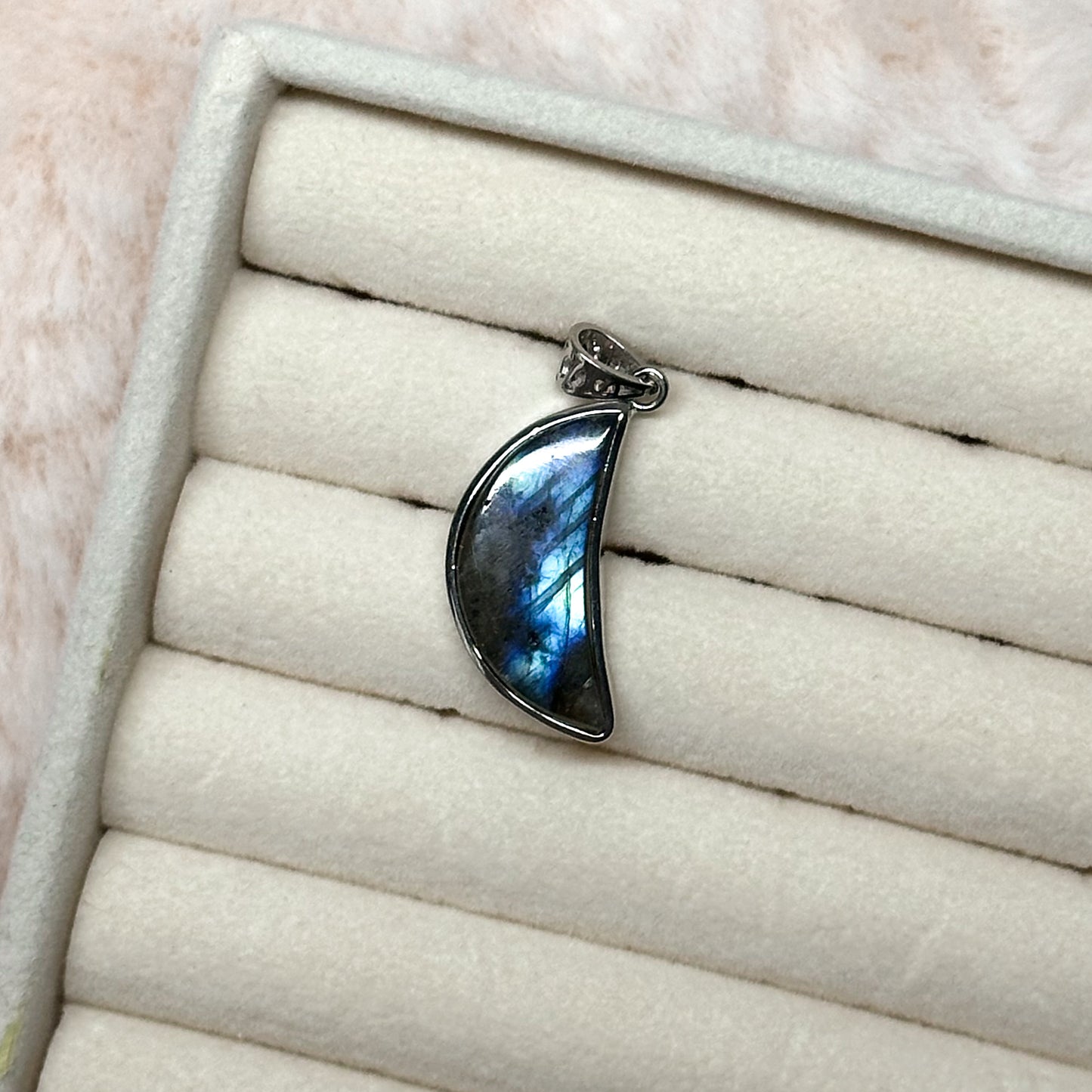 CIONDOLO LUNARIA IN LABRADORITE