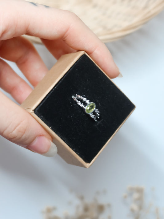 Anello in Peridoto (Olivina)