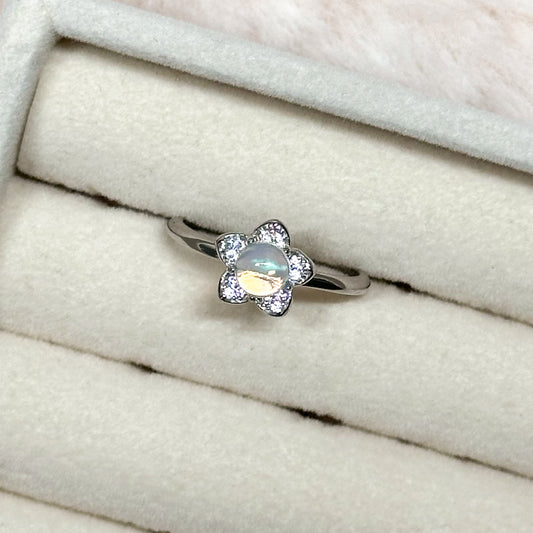 ANELLO DAHLIA IN OPALE ETIOPE (ARGENTO 925)