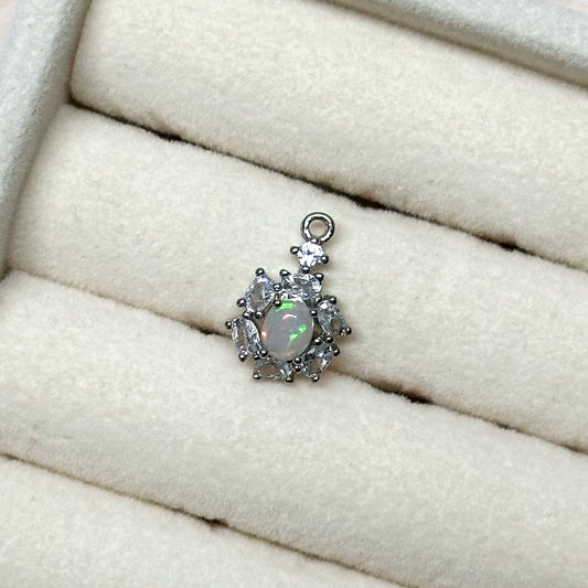 CIONDOLO HALO IN OPALE ETIOPE