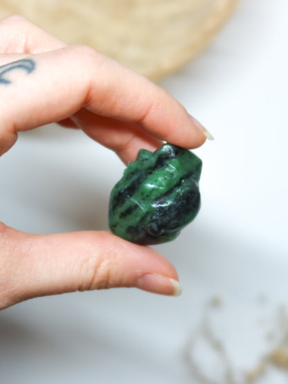 Cuore Anatomico in Zoisite