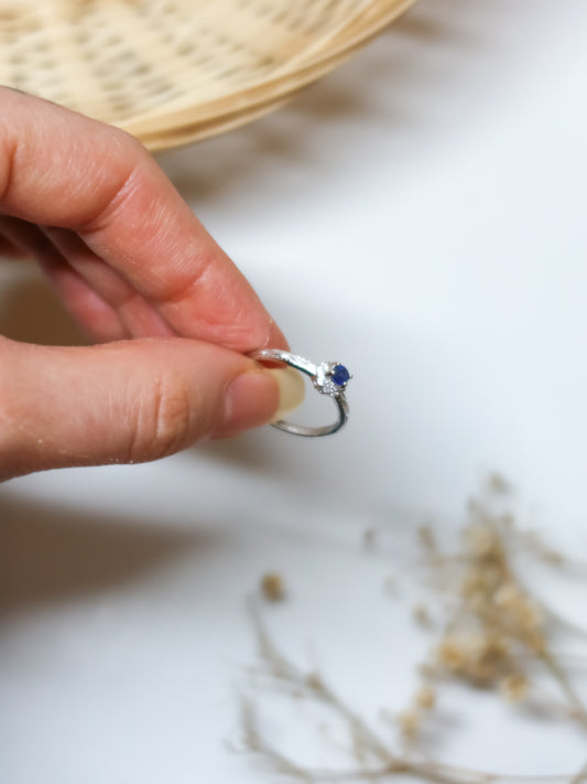 Anello in Zaffiro Blu (Argento 925)