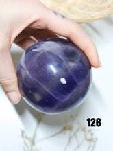 Carica l&#39;immagine nel visualizzatore di Gallery, Sfera in Fluorite
