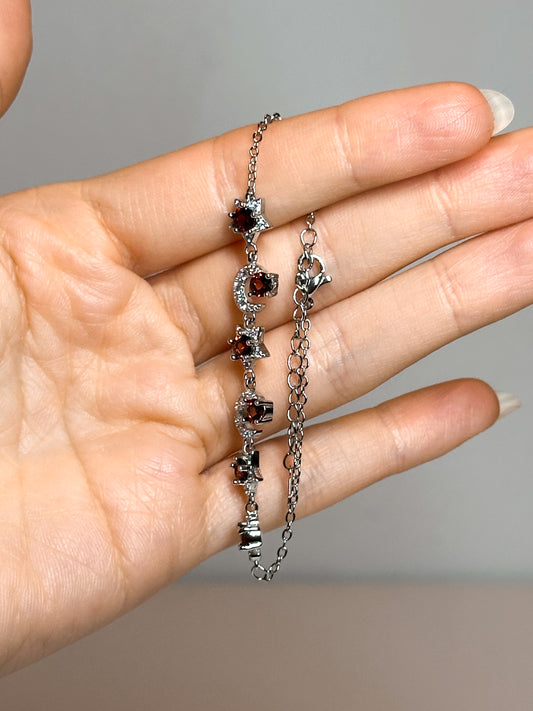 BRACCIALE IN GRANATO SOLE E MEZZALUNA