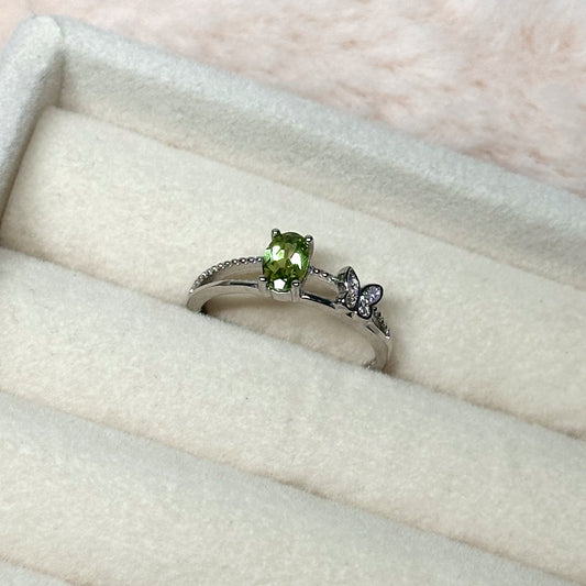 ANELLO MEADOW IN PERIDOTO (ARGENTO 925)