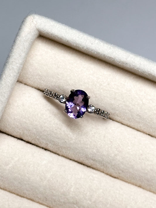 ANELLO IN AMETISTA (ARGENTO 925)