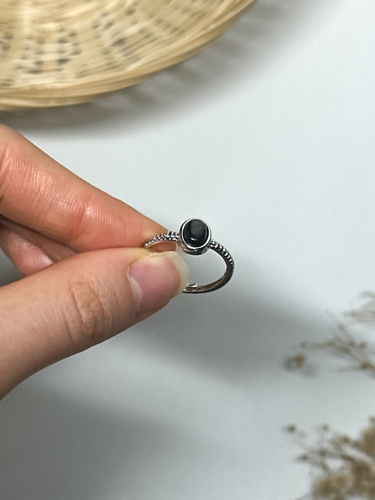 Anello in Iperstene