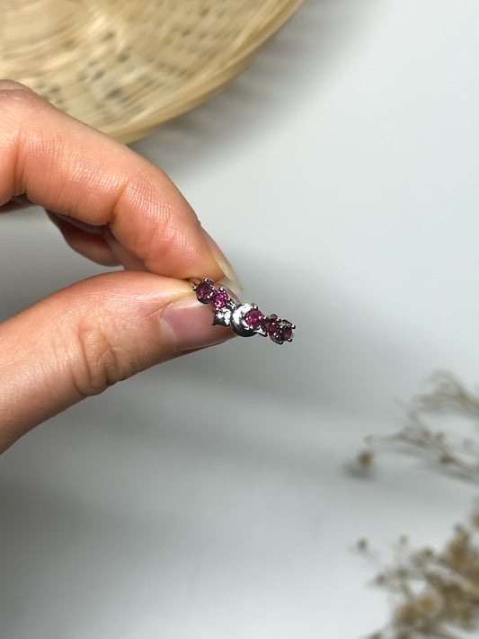 Anello in Granato a Mezzaluna e Stella