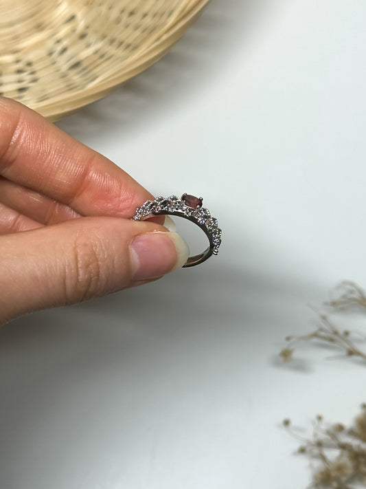 Anello in Granato