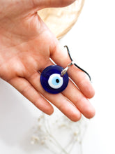 Carica l&#39;immagine nel visualizzatore di Gallery, Collana con Nazar (Evil Eye, Occhio di Allah)
