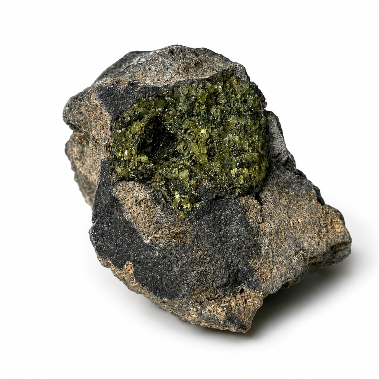 SPECIMEN IN PERIDOTO